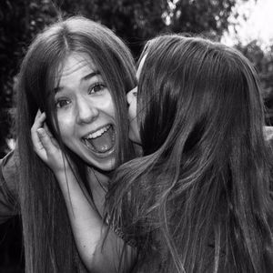 Meet your Posher, Marie